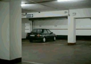 还是要带眼镜.gif