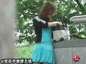 cf93db513ts8c533e80a24e81b632ee6bd8db49e7.gif